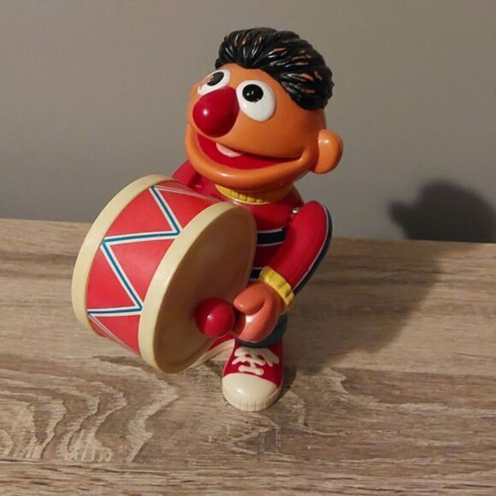 Rare Vintage Ernie‎ 7" Sesame Street Figure Wind Up Toy Plays Drum By Illco Toys